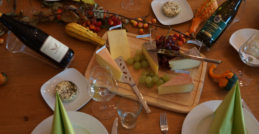 Wein und Käse im VDP Weingut Fürst Hohenlohe Oehringen