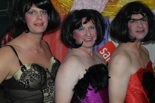 Party - BALL VERKEHRT Was bin ich: Mann oder Frau Party - BALL VERKEHRT Was bin ich: Mann oder Frau