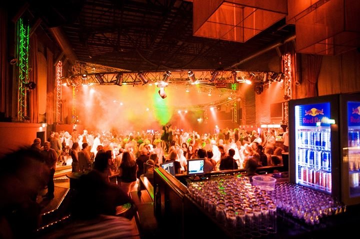 Prisma dortmund single party