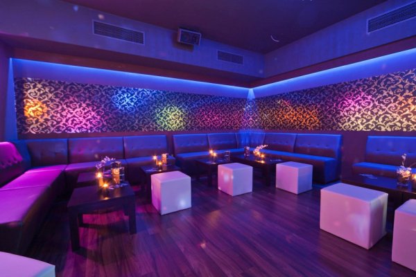 aura nightclub in west palm beach